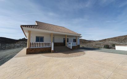 Exterior view of House or chalet for sale in Puerto Lumbreras  with Terrace, Swimming Pool and Balcony