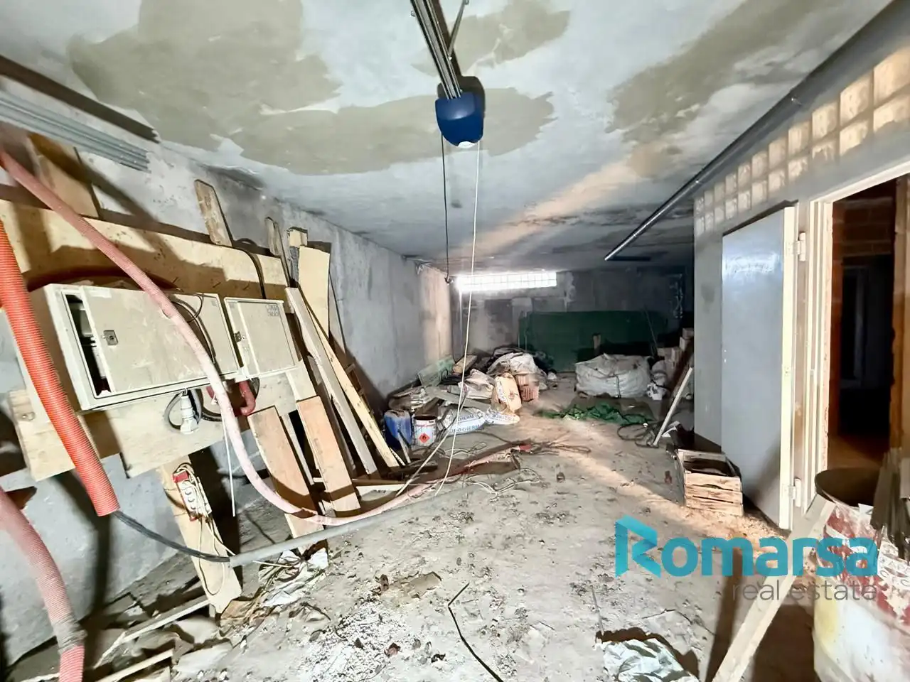 Edifici en venda a Esperanza, Burgohondo
