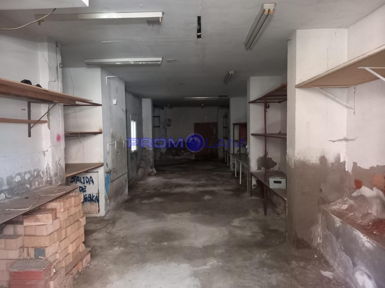 Premises for sale in San Juan de Aznalfarache