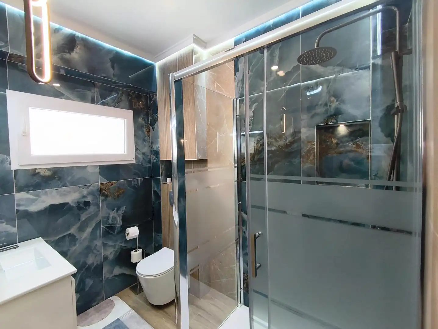 Bany de Apartament en venda en Santa Pola amb Aire condicionat, Calefacció i Moblat