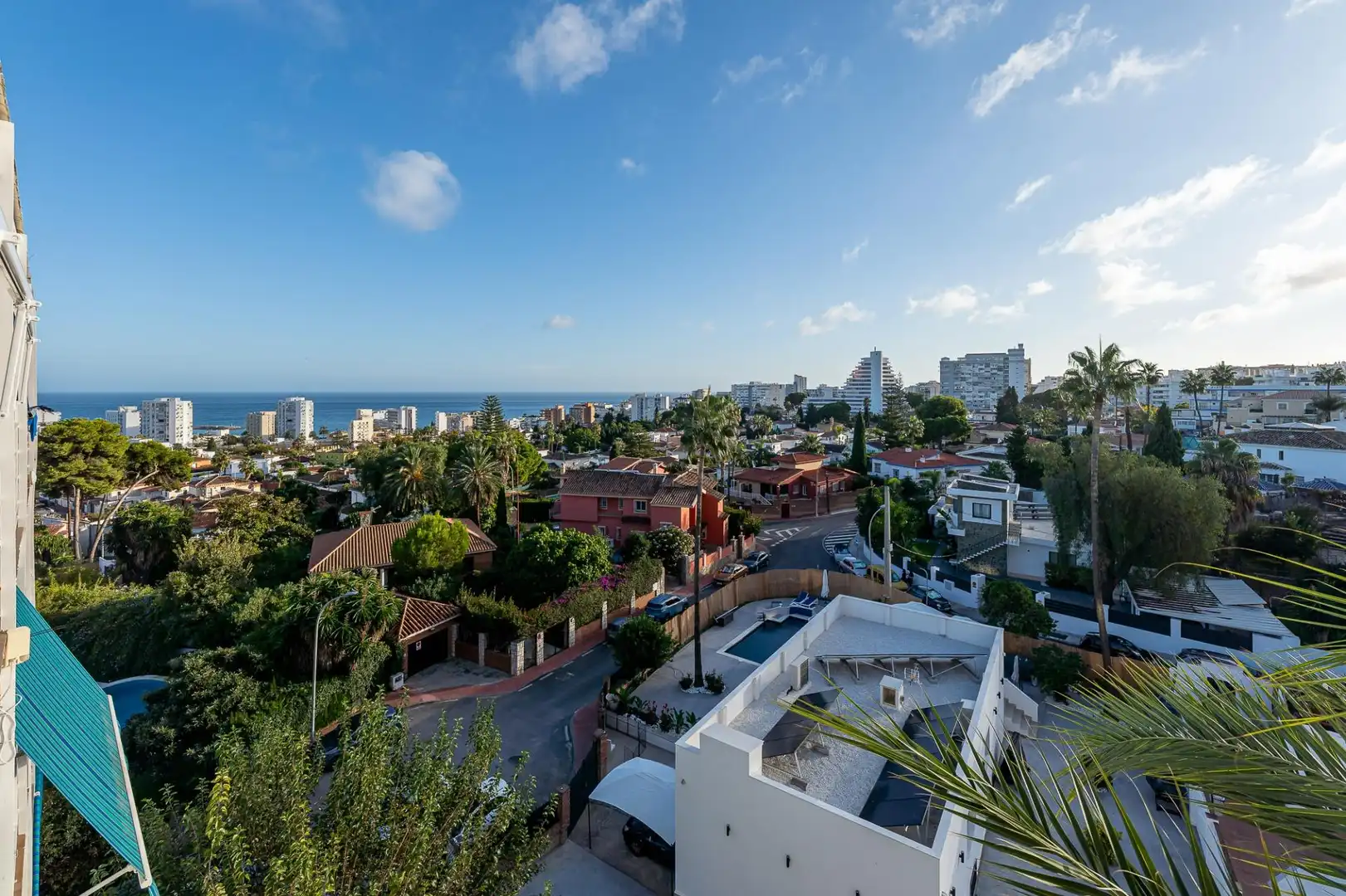 Vista exterior de Apartamento en venta en Benalmádena con Aire acondicionado, Calefacción y Jardín privado