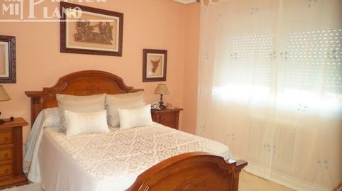 CASA ADOSADA CON COCINA AMUEBLADA, COCINA CAMPERA, GARAJE PRIVADO Y PATIO, JUNTO AL TEATRO, imatge 4