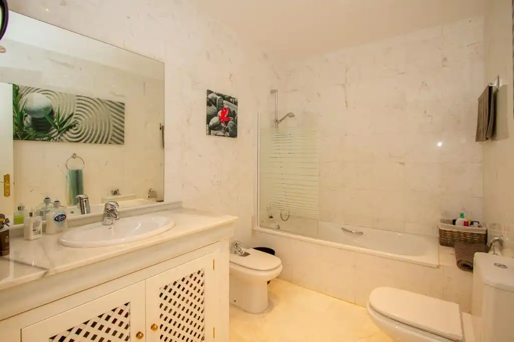 Bajo con piscina en venta en La Mairena, imagen 20