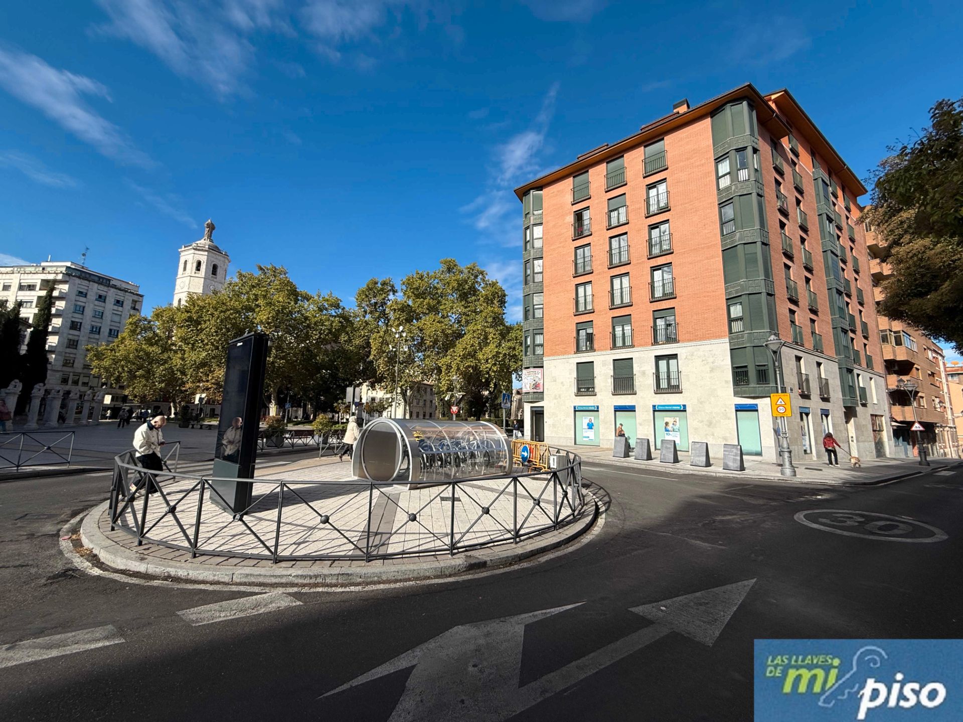 Vista exterior de Piso en venta en Valladolid Capital con Calefacción, Parquet y Trastero