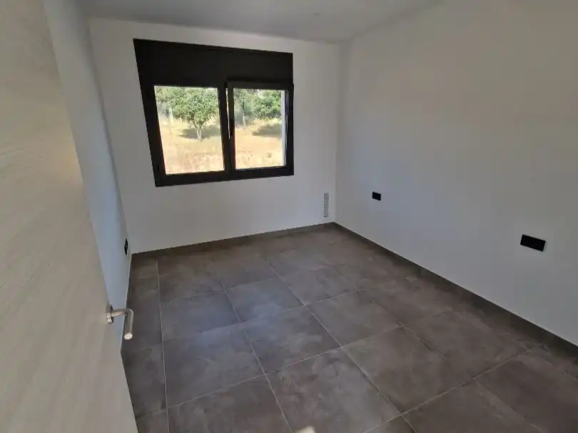 Casa aparellada amb jardí en venda a Carrer Ramon Llull 13, imagen 9