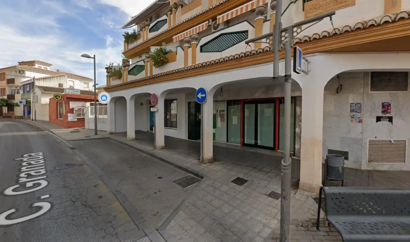 Local comercial en venta en Calle Calle Granada, imagen 3