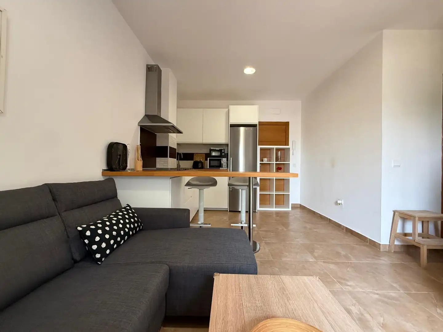 Sala d'estar de Apartament de lloguer en Mairena del Aljarafe amb Calefacció, Moblat i Rentadora