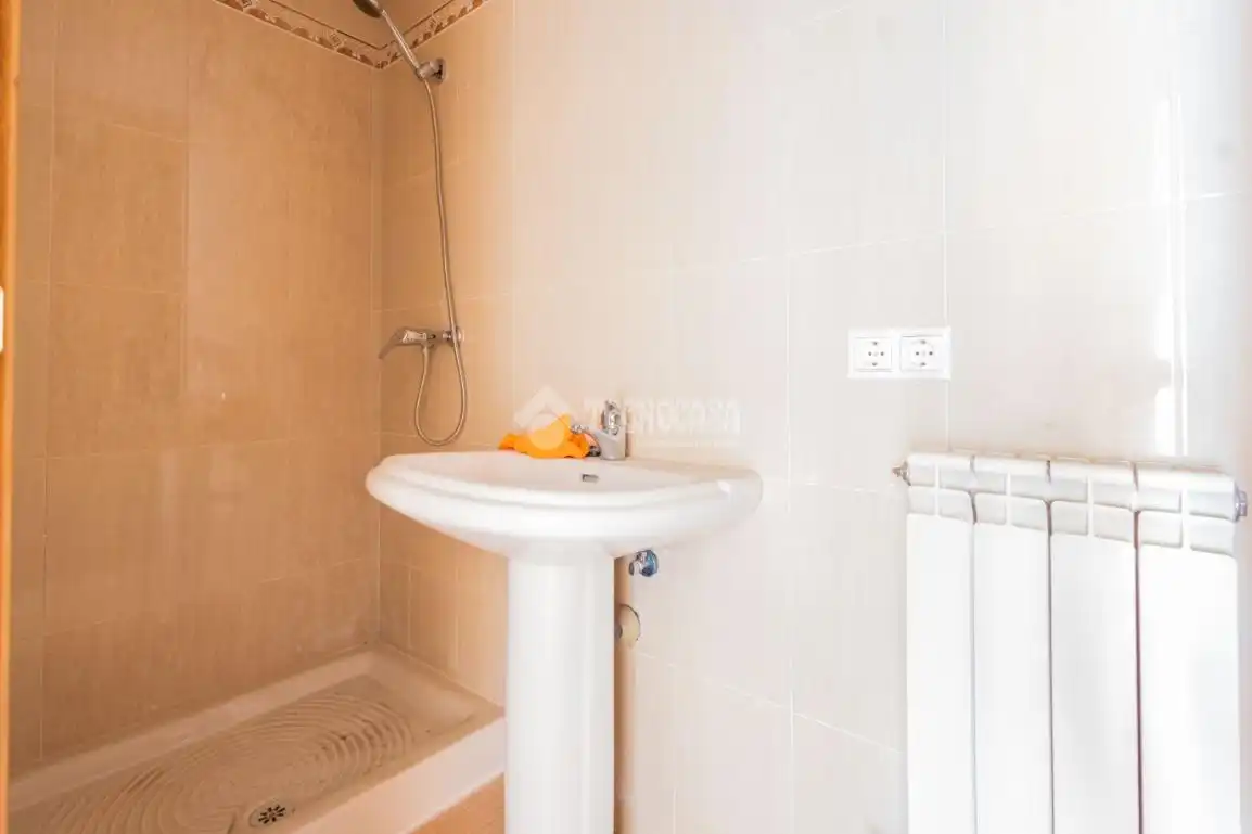 Baño de Piso en venta en Babilafuente, Salamanca