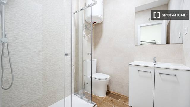 Piso en Alquiler en San Fermín