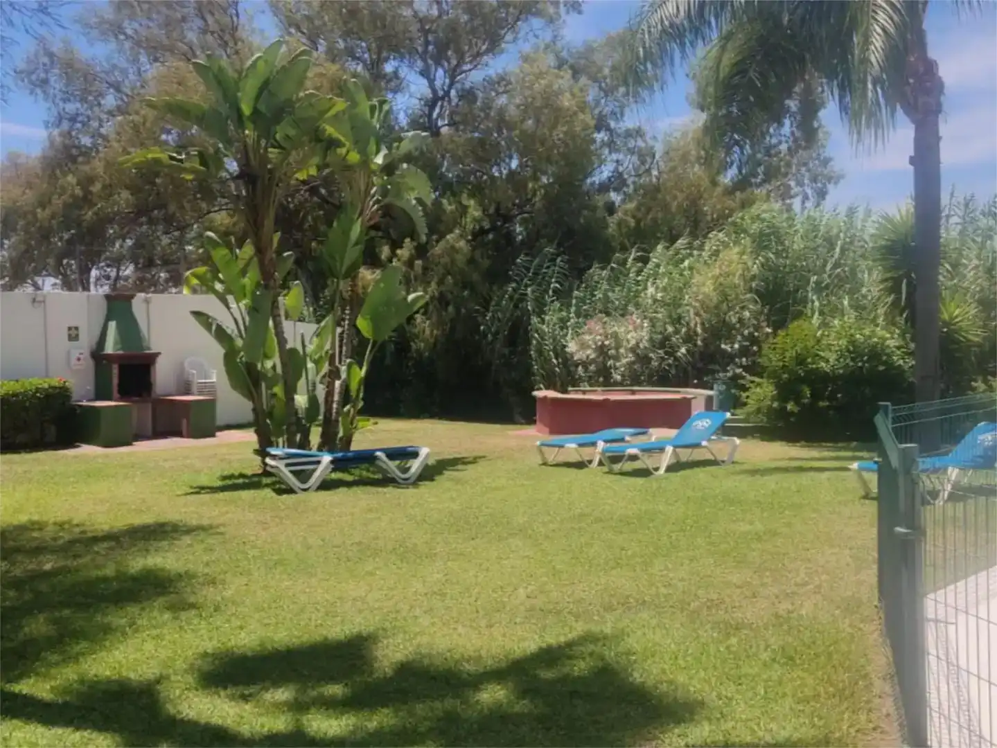 Jardí de Pis en venda en Estepona amb Aire condicionat, Piscina i Balcó
