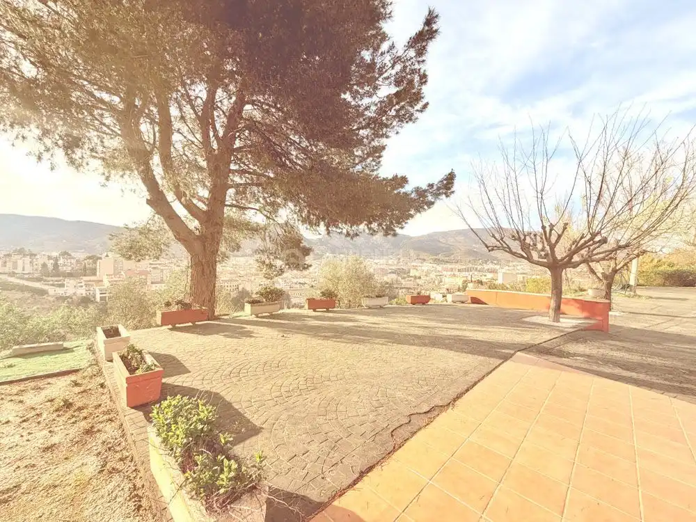 Casa amb piscina en venda a Centre - Zona Alta, imagen 45
