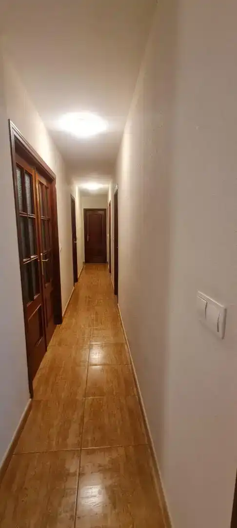 Wohnung zum Verkauf in Bailén mit Klimaanlage und Balkon