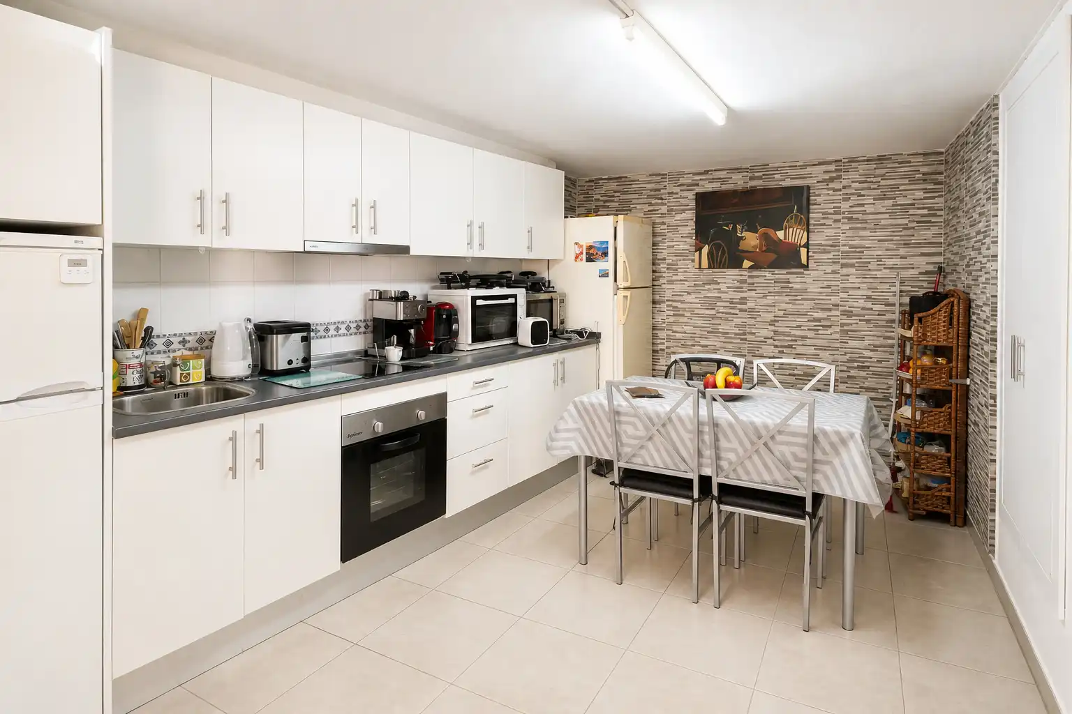 Küche von Maisonette zum Verkauf in Roses mit Möbliert, Ofen und Gemeinschaftspool