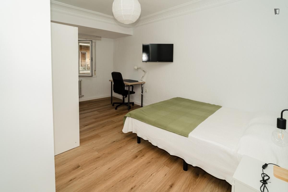 Apartment to share in Ciudad Jardín - Parque Roma