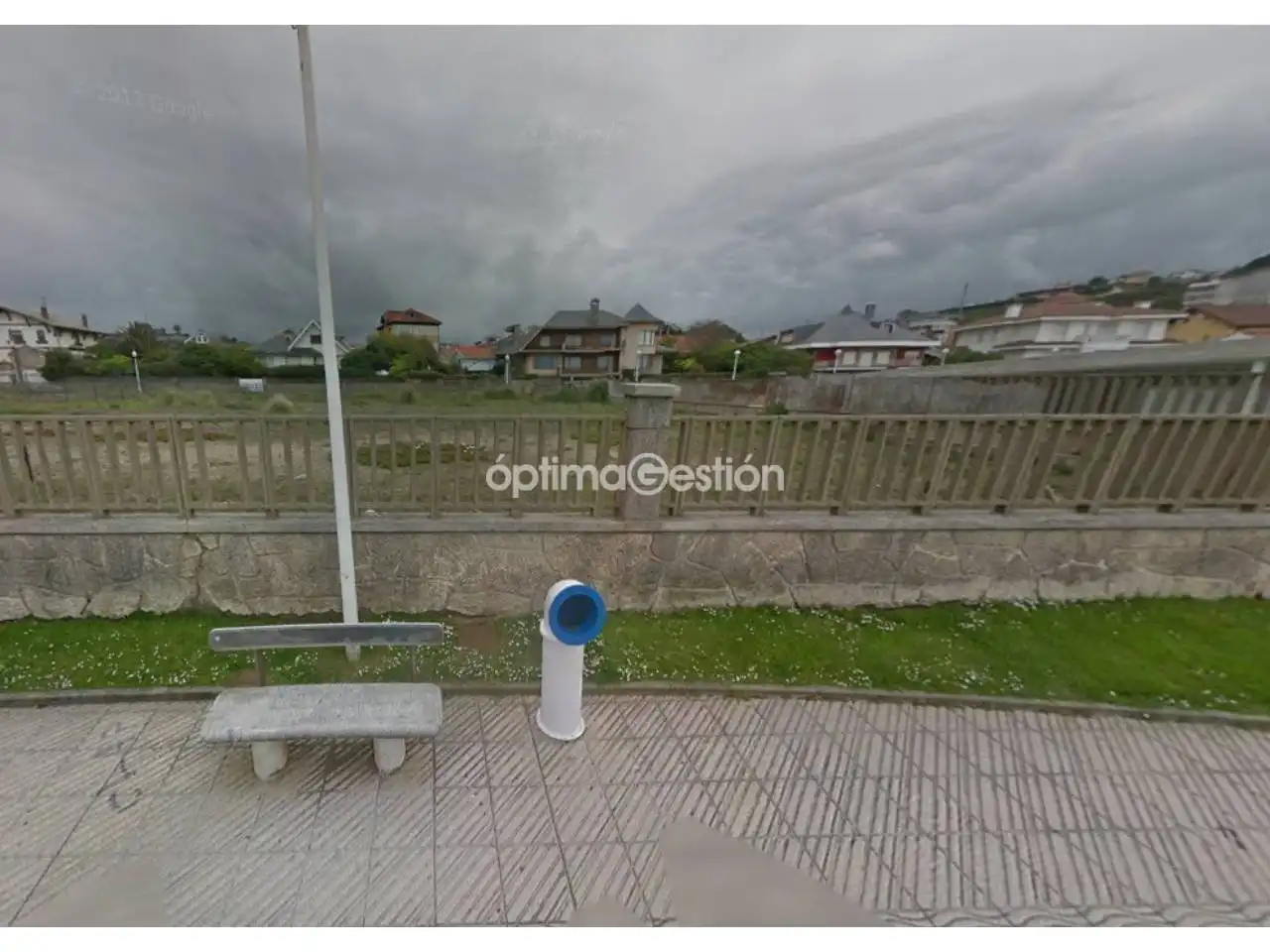 Residencial en venda en Castrillón