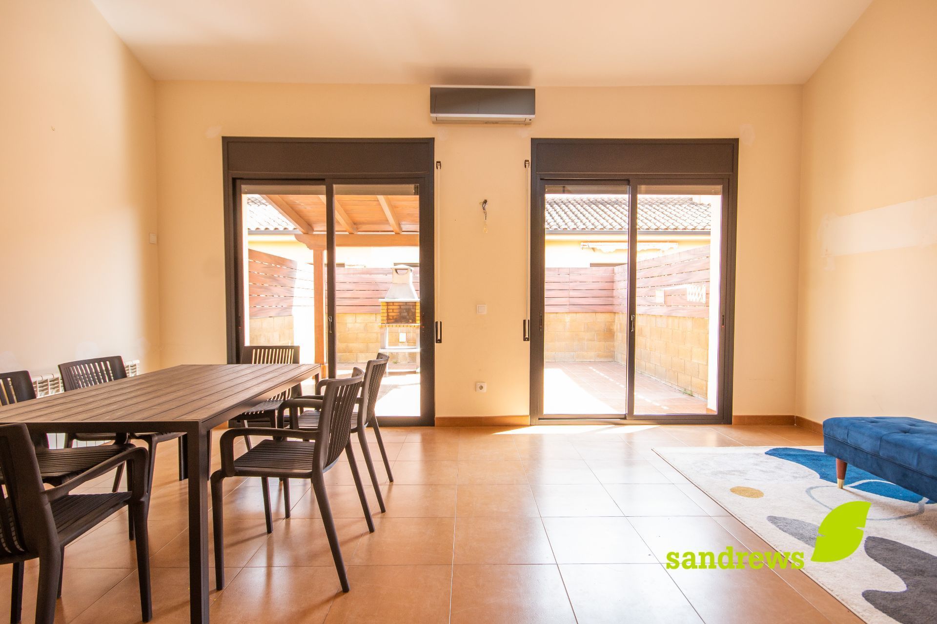 Garden of Single-family semi-detached for sale in Figueres  with Air Conditioner, Heating and Terrace