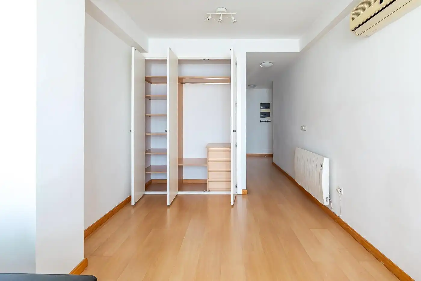 Habitación de Estudio en venta en Madrid con Aire acondicionado y Calefacción