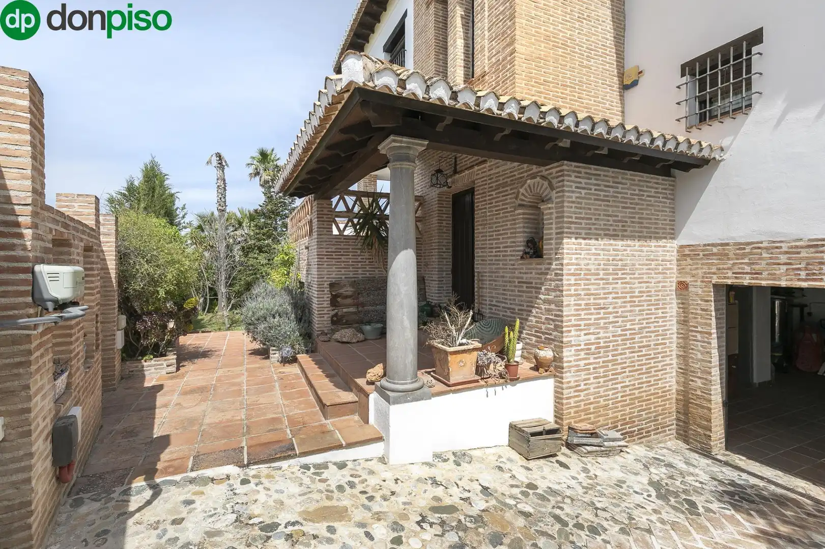 Houses for sale in Calle Cúllar Vega, Altos de la Zubia