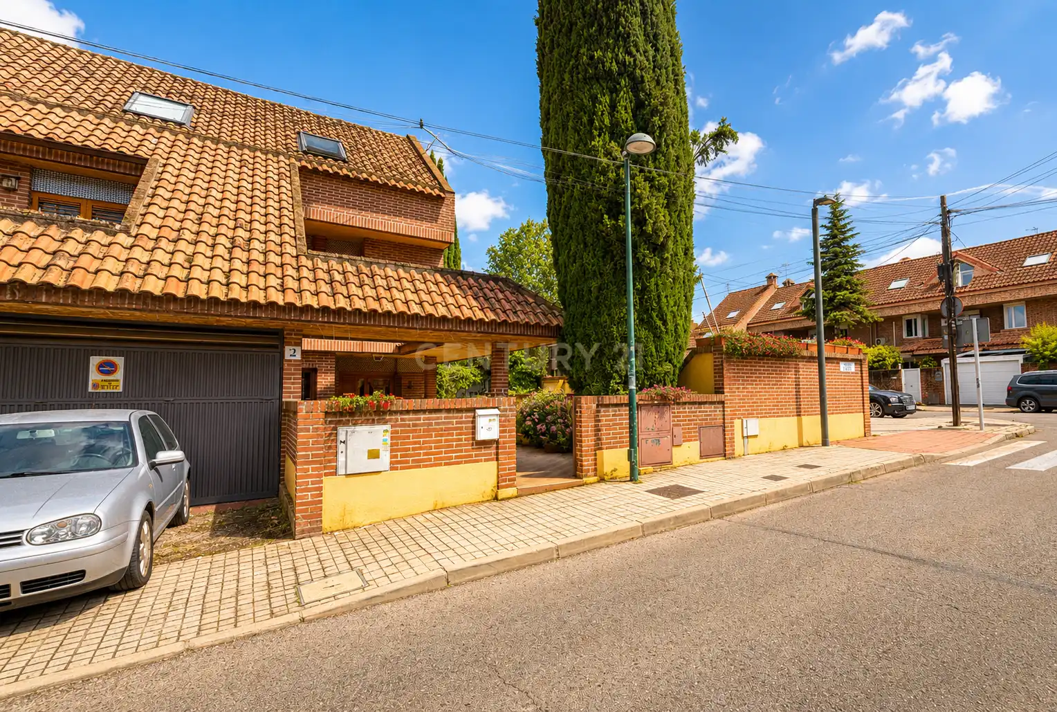 Detached homes for sale in Calle Venus, Pozuelo de Alarcón, Spain, 2, Avenida Europa