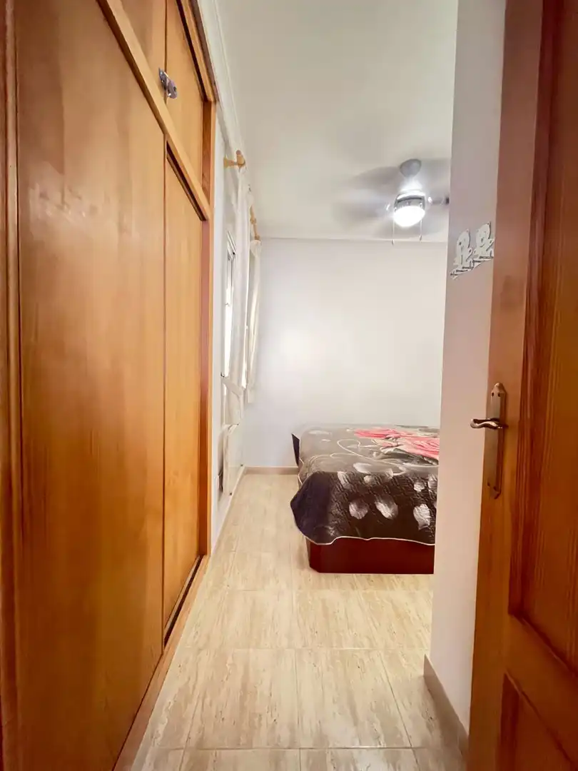 Habitación de Apartamento en venta en Orihuela con Aire acondicionado, Terraza y Piscina