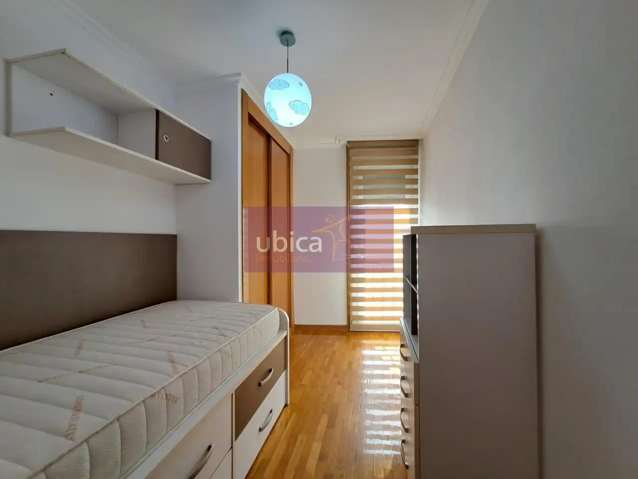 Habitación de Piso de alquiler en O Porriño   con Aire acondicionado, Calefacción y Terraza