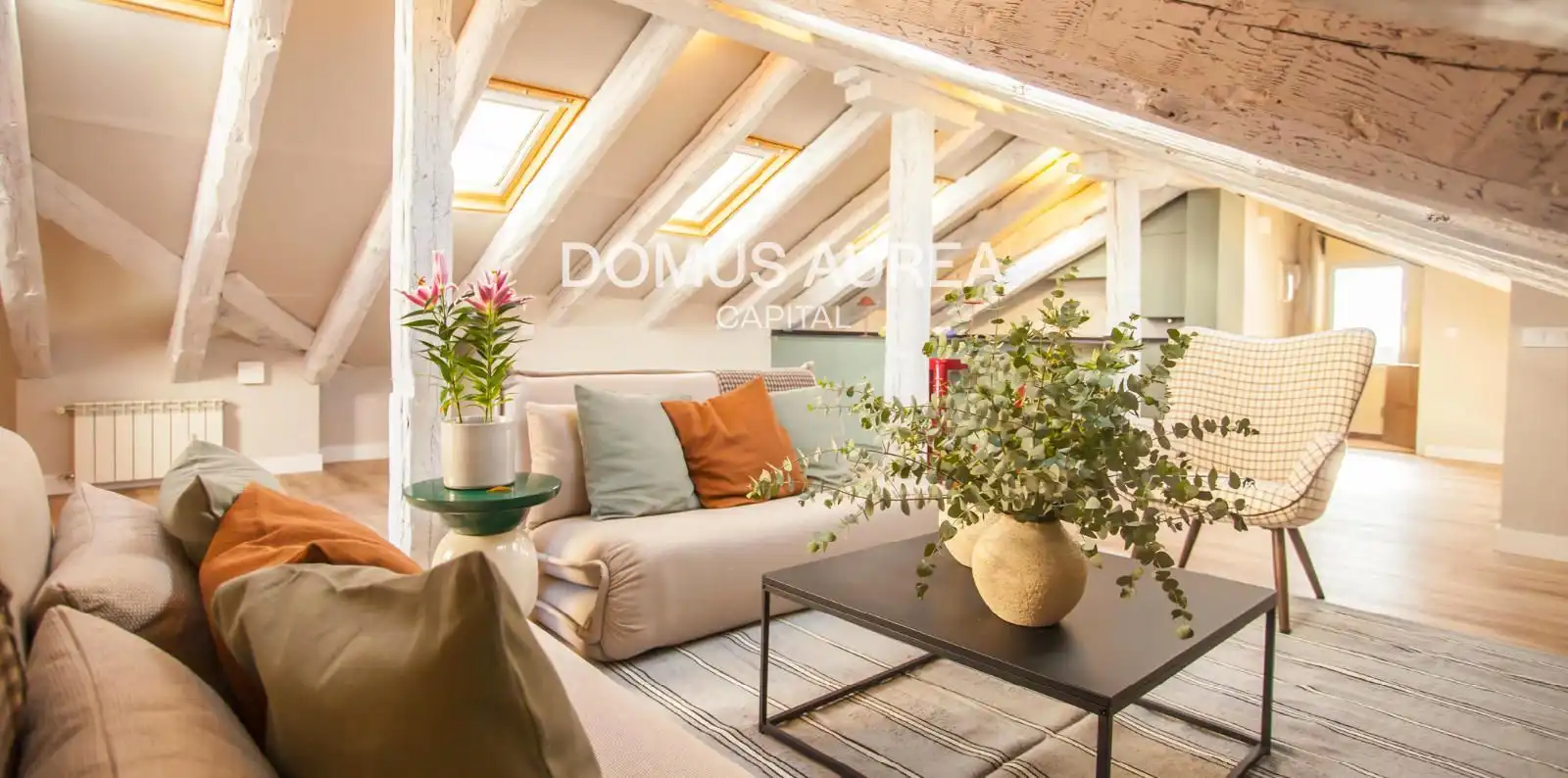 Sala de estar de Ático en venta en Madrid con Aire acondicionado, Terraza y Amueblado