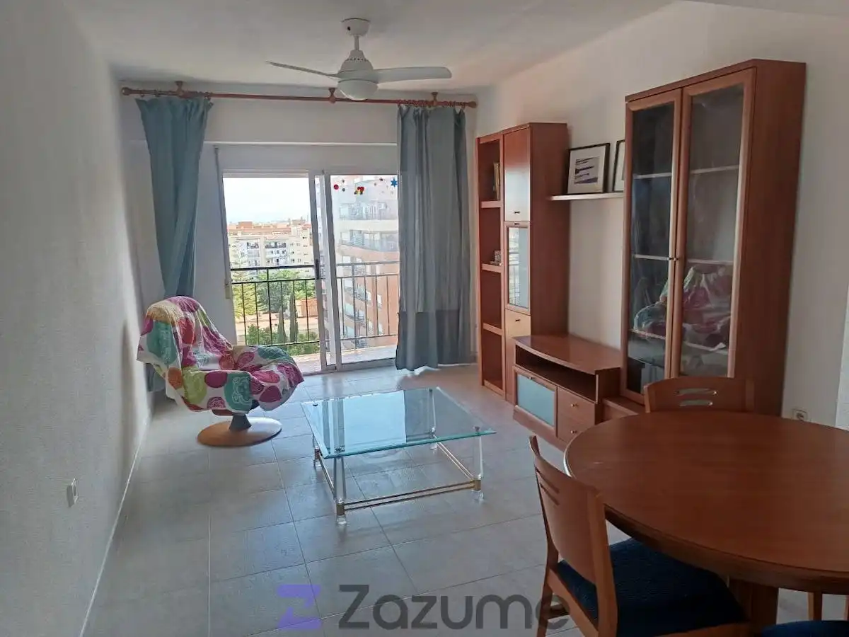 Wohnzimmer von Wohnung zur Miete in Valencia mit Möbliert, Ofen und Waschmaschine