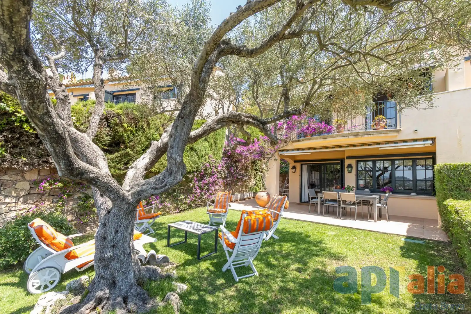 Maison mitoyenne avec piscine à vendre à Carrer de la Brisa