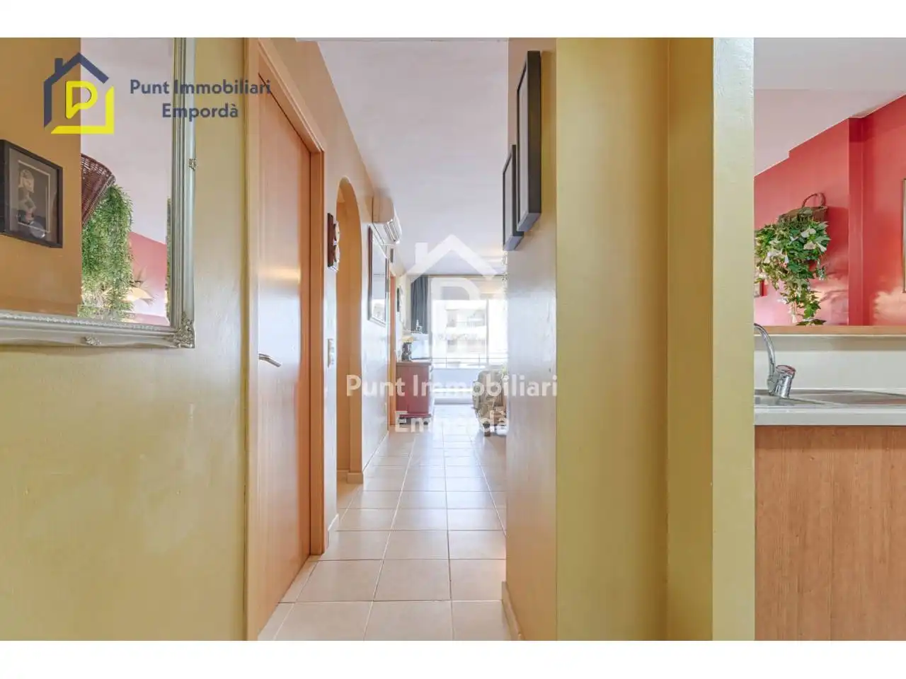 Apartament amb terrassa en venda a Calle Joanot Martorell, imagen 4