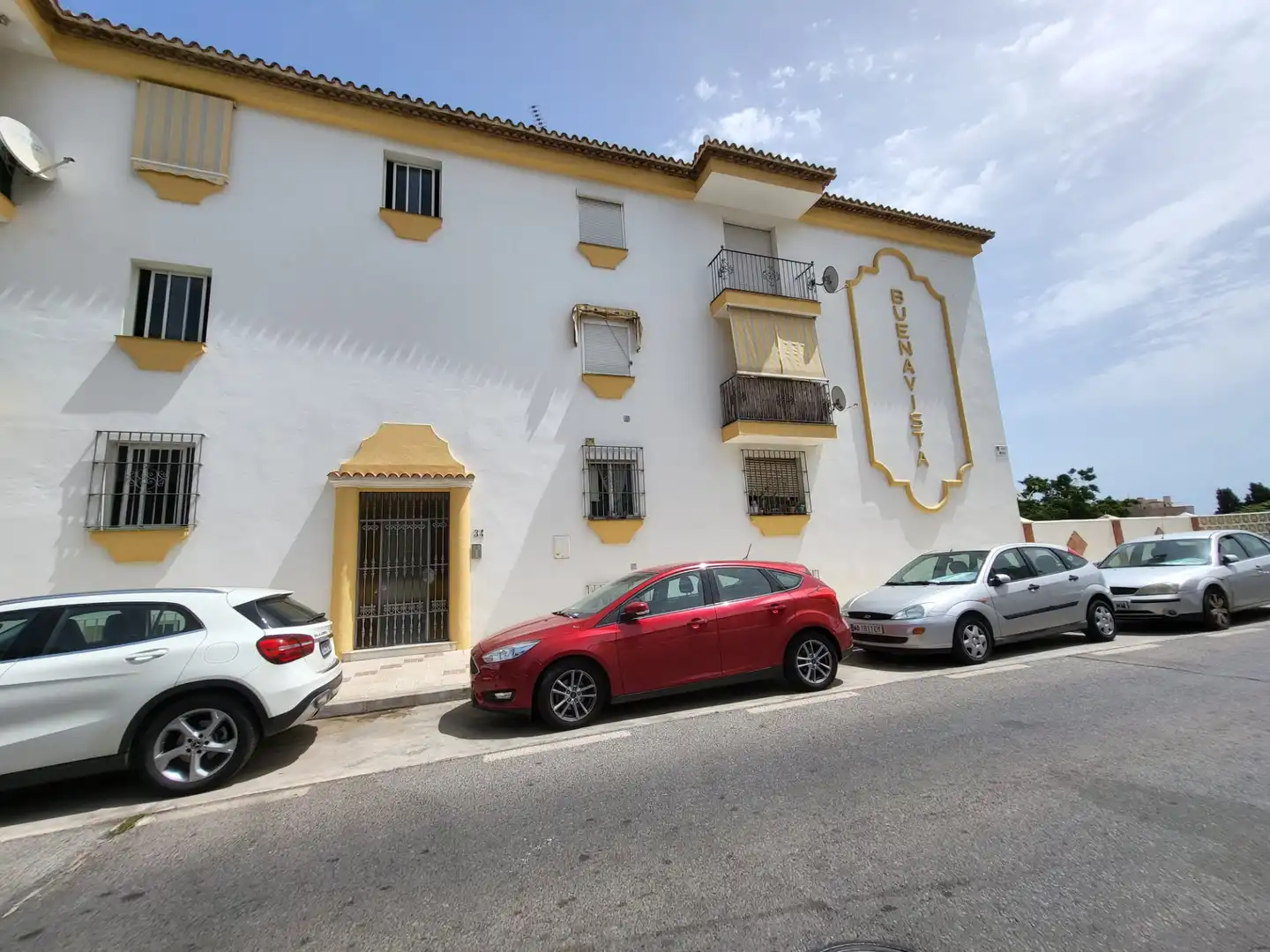 Vista exterior de Apartamento de alquiler en Torremolinos con Aire acondicionado, Terraza y Amueblado