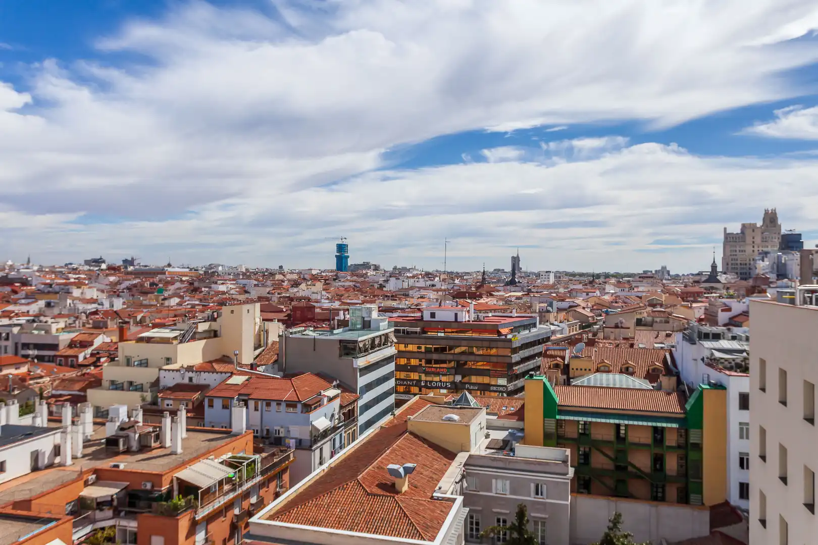 Vista exterior de Apartament en venda en Madrid amb Aire condicionat, Calefacció i Piscina