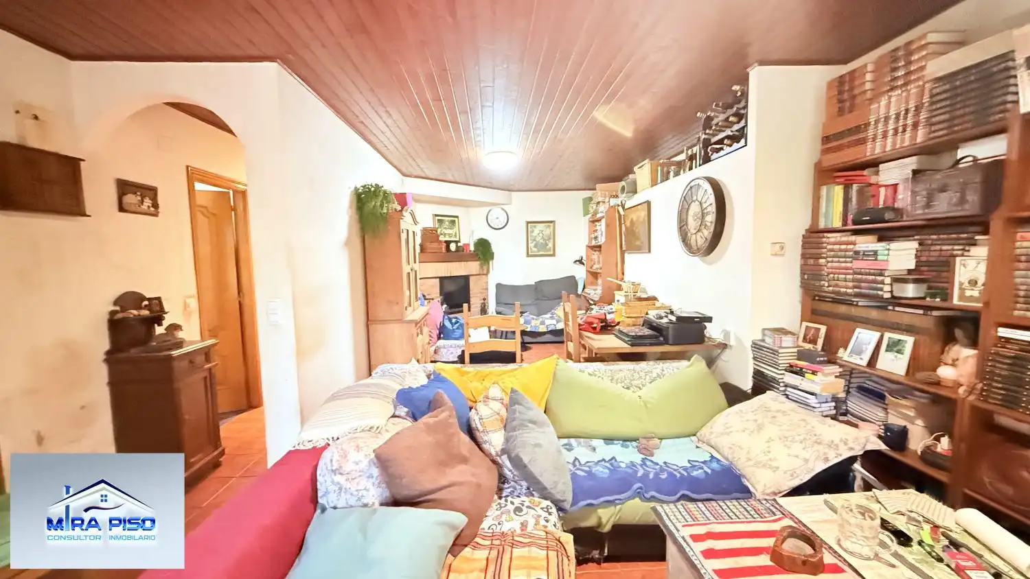 Sala de estar de Casa o chalet en venta en Colindres con Calefacción, Terraza y Trastero