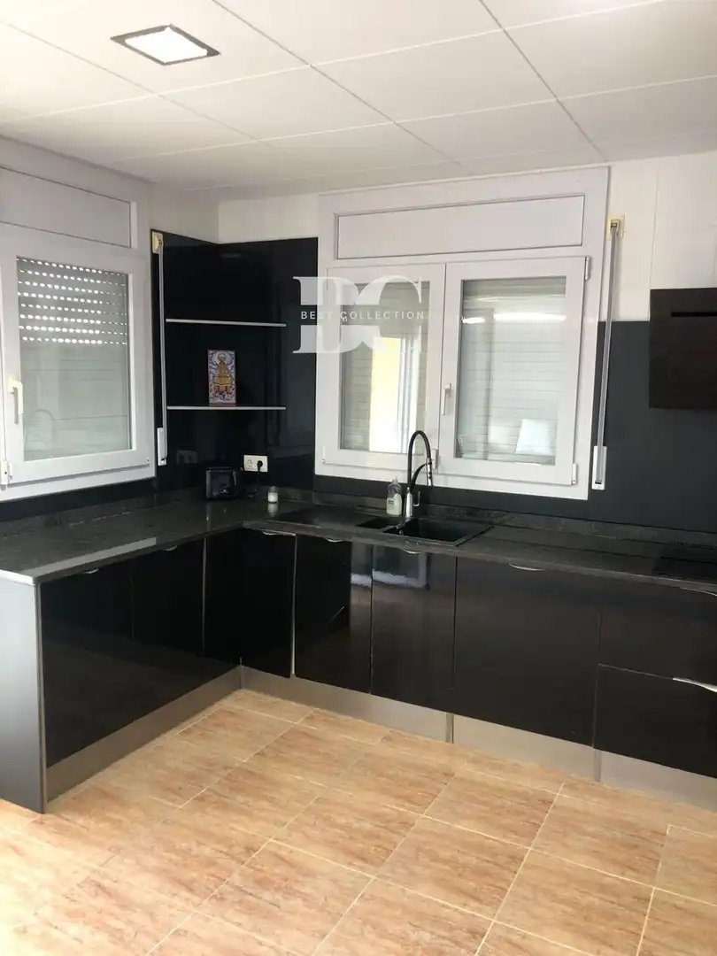 Cuina de Casa o xalet en venda en Lloret de Mar amb Aire condicionat, Terrassa i Traster