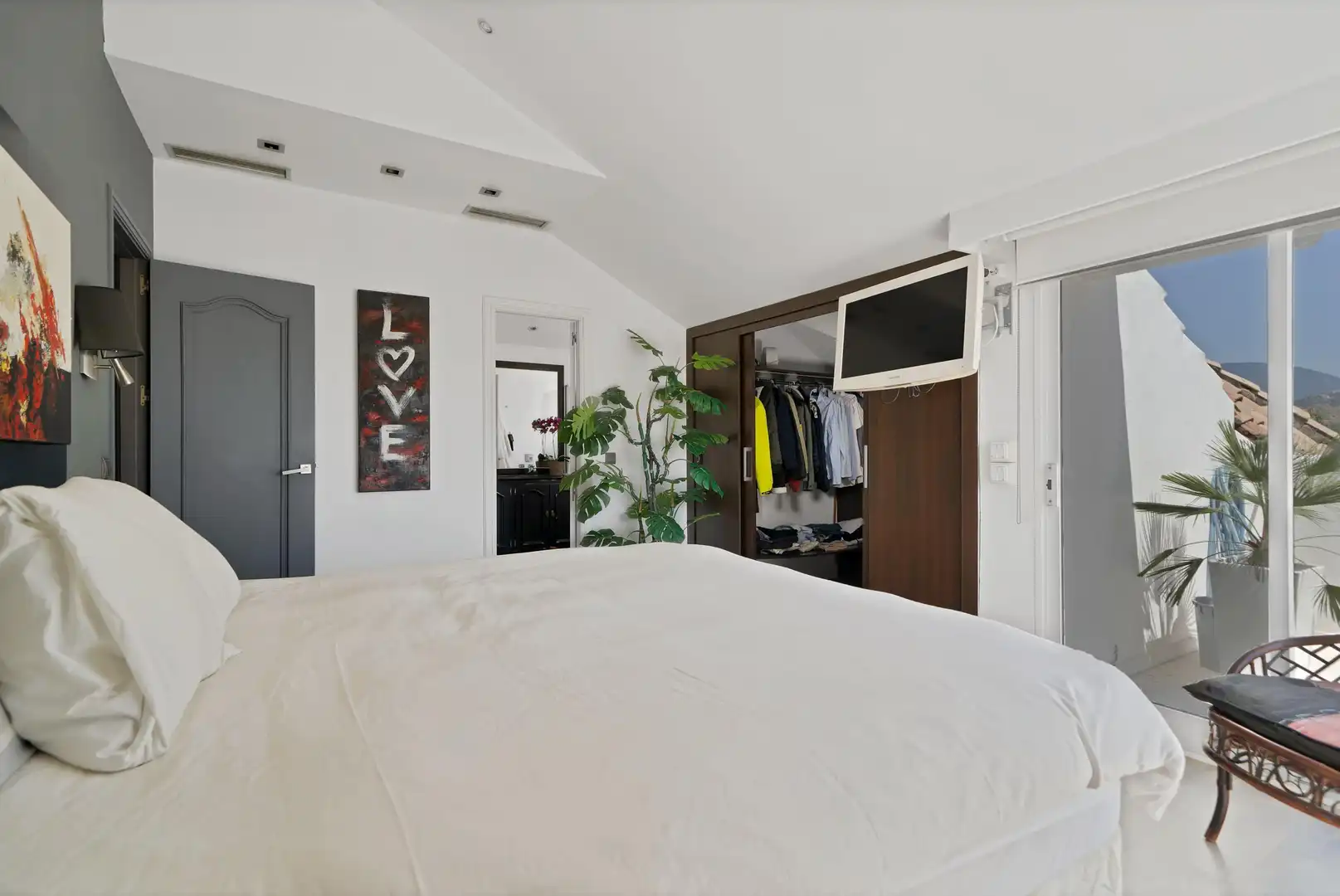 Bedroom of Attic for sale in Marbella  with Private garden, Terrace and Alarm
