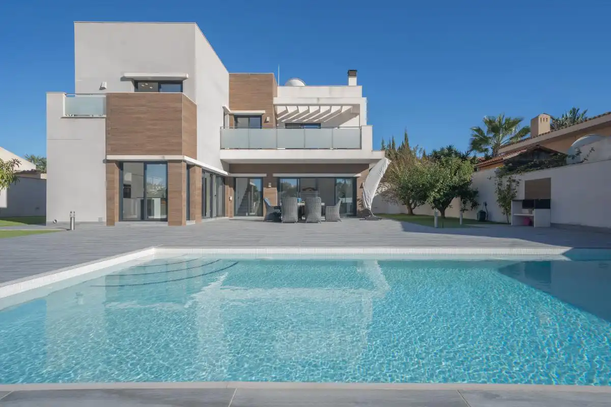 Swimming pool of Houses for sale in Orihuela  with Air Conditioner, Heating and Private garden
