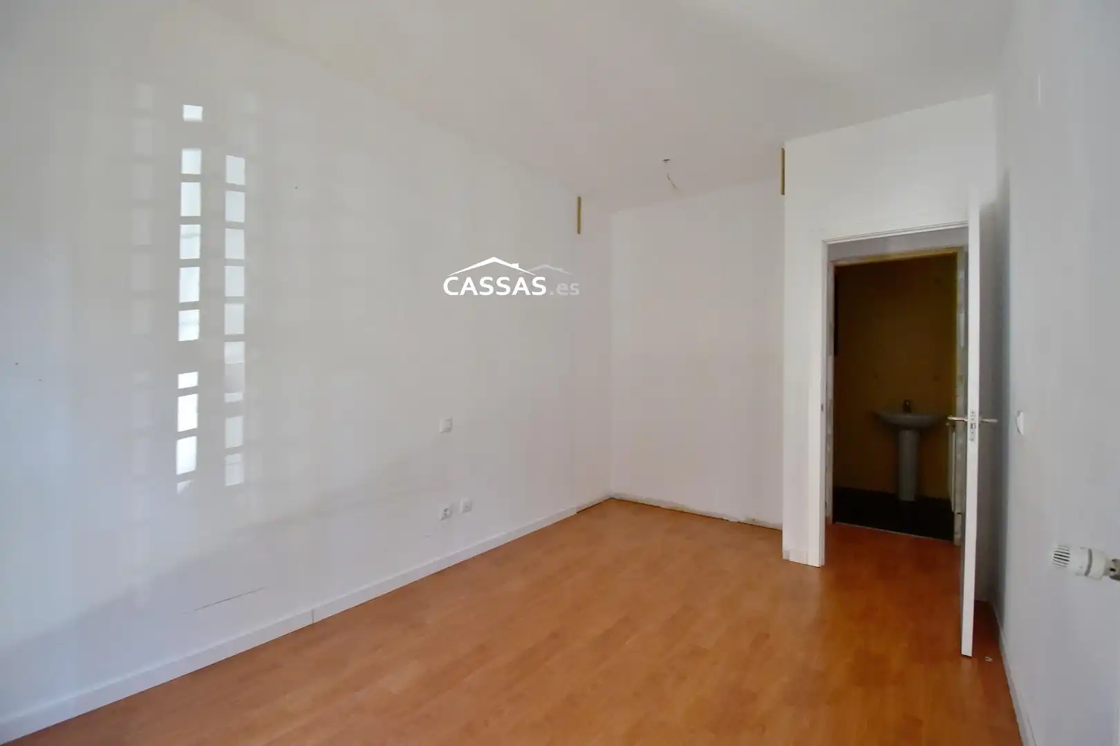 Planta baja en venta en Calle ROSALIA de castro , Soto del Henares