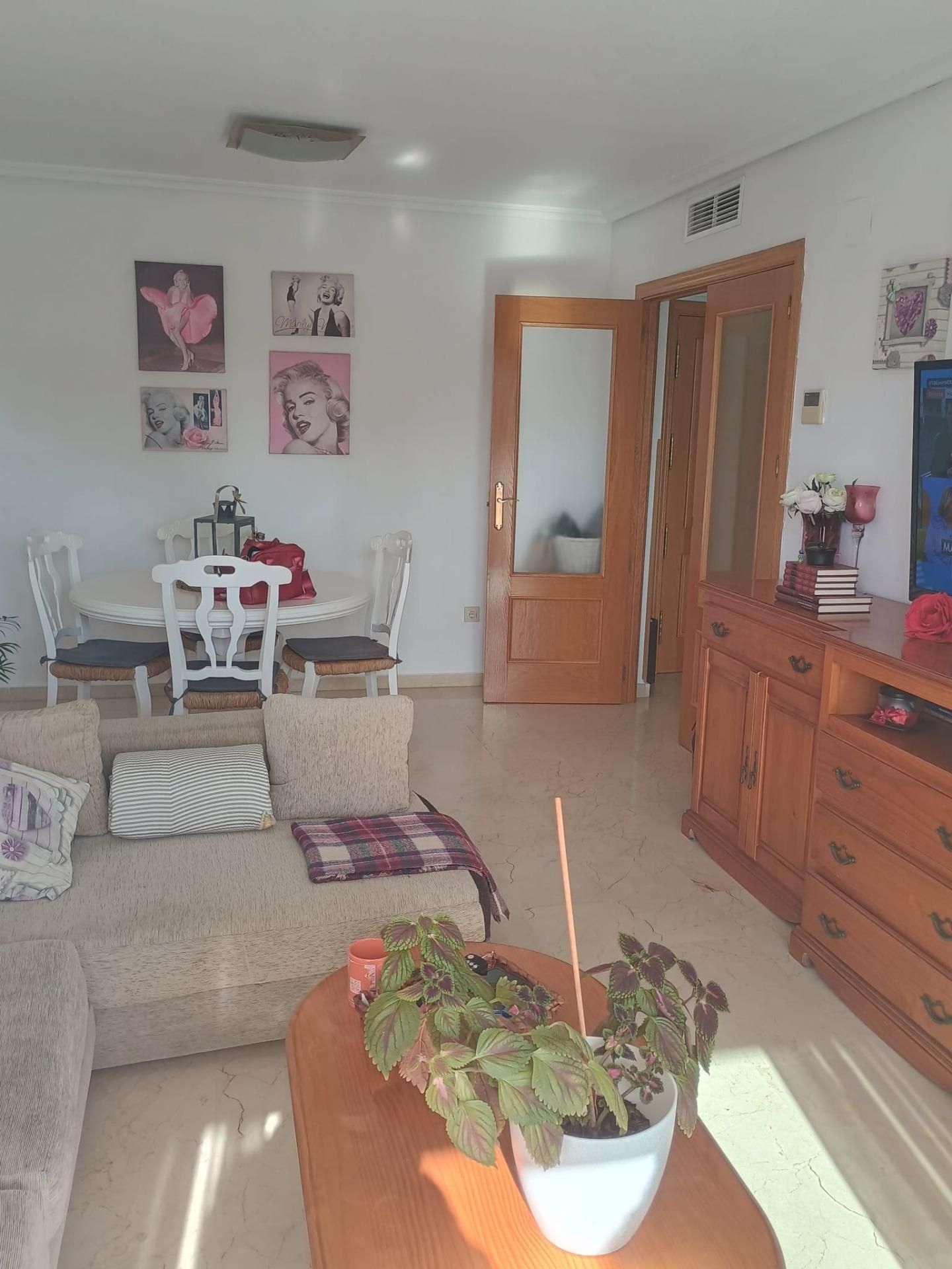 Bedroom of Flat to rent in Benidorm  with Air Conditioner, Private garden and Terrace
