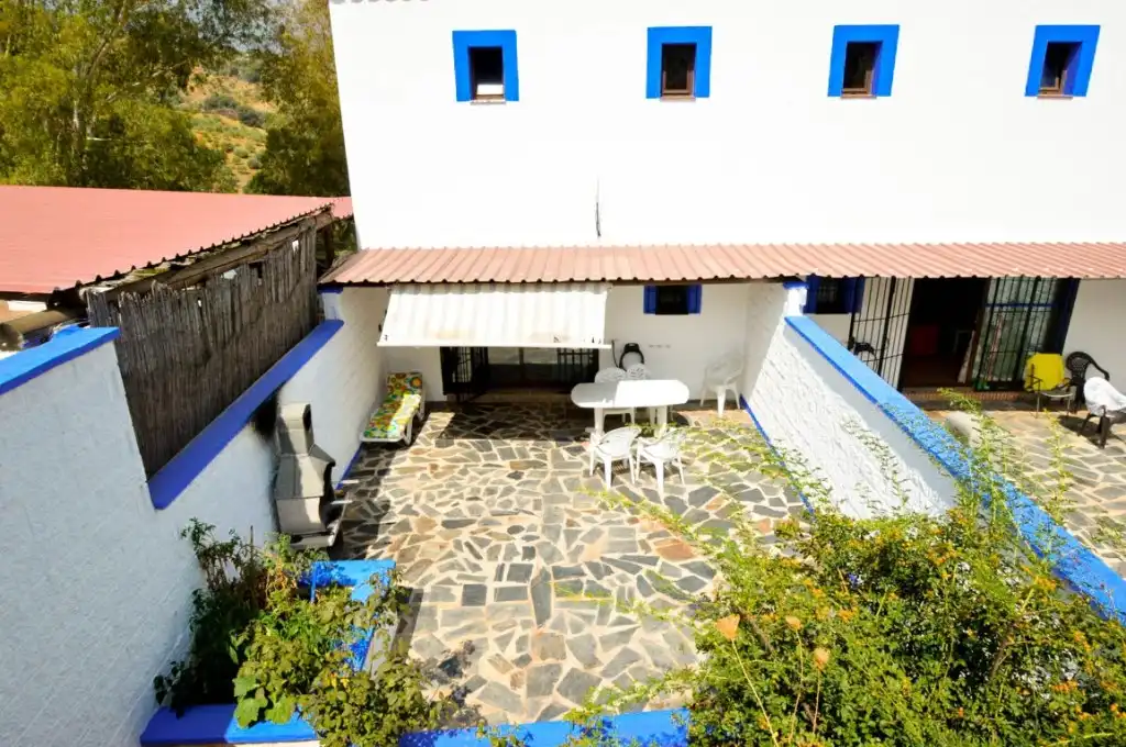 Casa rústica con piscina en venta en Guaro, imagen 10