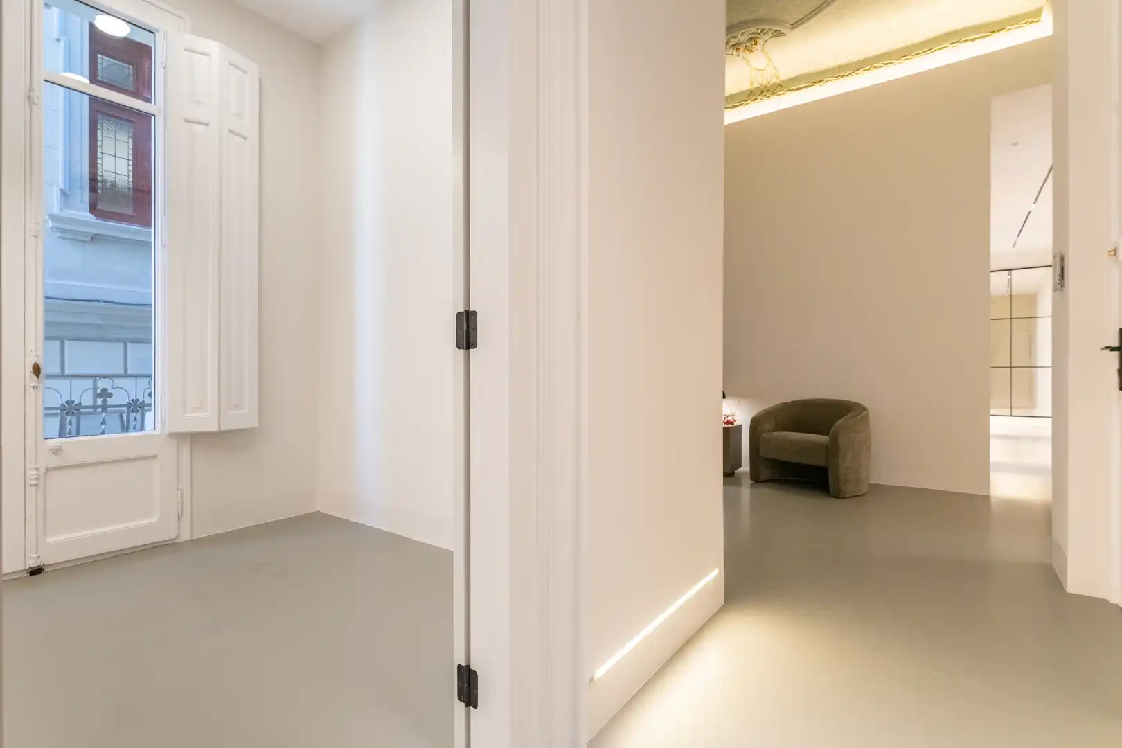Büro zur Miete in Reus mit Klimaanlage, Heizung und Balkon