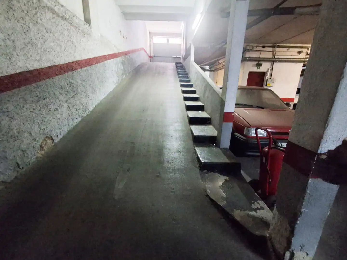 Parkplatz von Garage zur Miete in Sants - Montjuïc