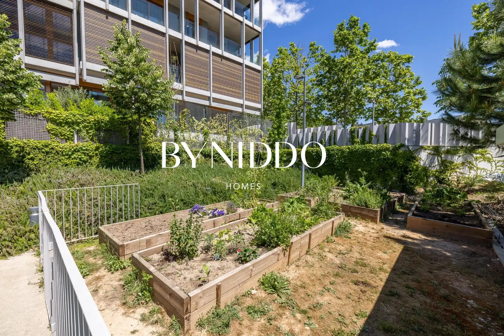 Planta baixa en venda en Sant Cugat del Vallès amb Aire condicionat, Calefacció i Jardí privat