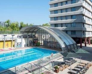 Swimming pool of Apartment to rent in  Madrid Capital  with Air Conditioner and Swimming Pool