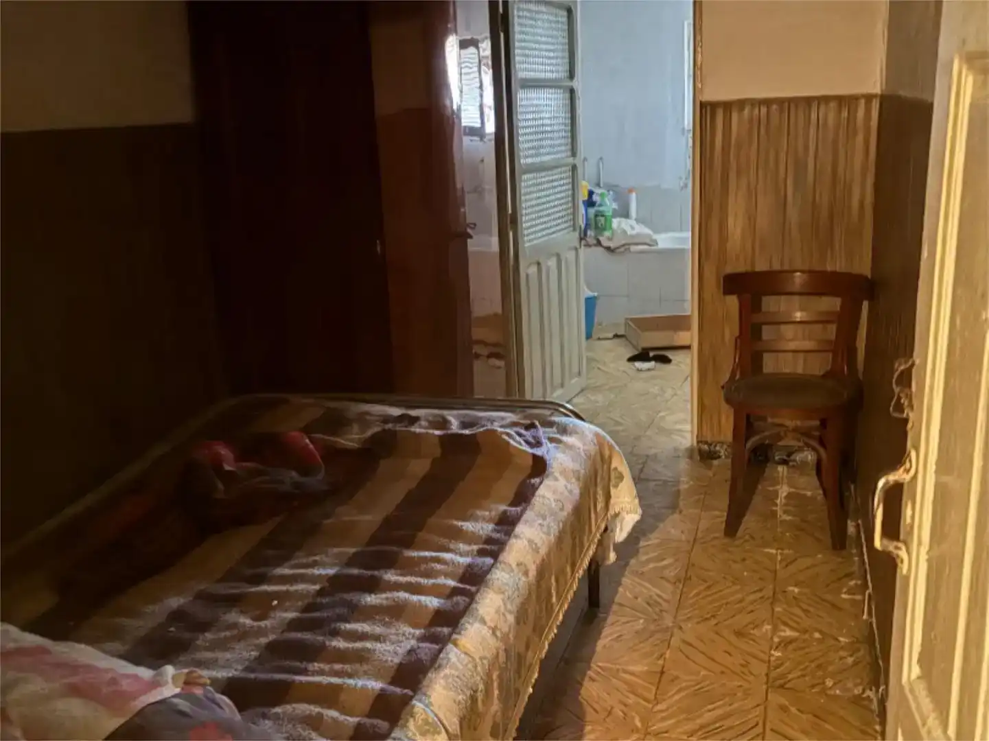 Dormitori de Finca rústica en venda en Alcazarén amb Jardí privat, Parquet i Moblat