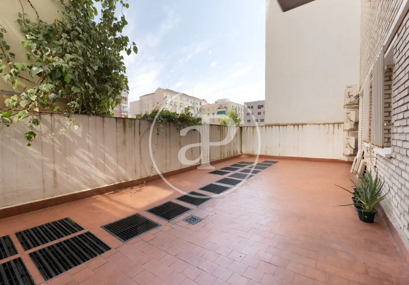 Flat for rent in Calle de María de Guzmán, Ríos Rosas - Nuevos Ministerios