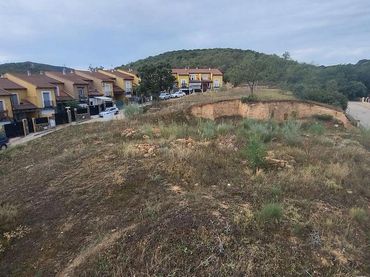 Residential land for sale in Calle Del Fresno