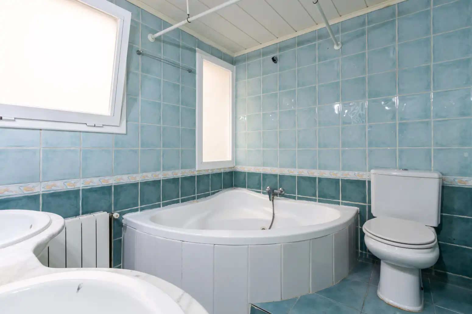 Bathroom of Flat for sale in Terrassa  with Heating, Storage room and Balcony