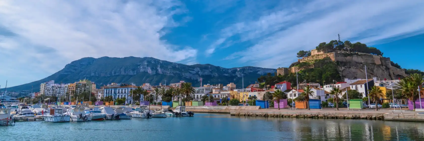 Vista exterior de Àtic en venda en Dénia amb Aire condicionat, Calefacció i Terrassa
