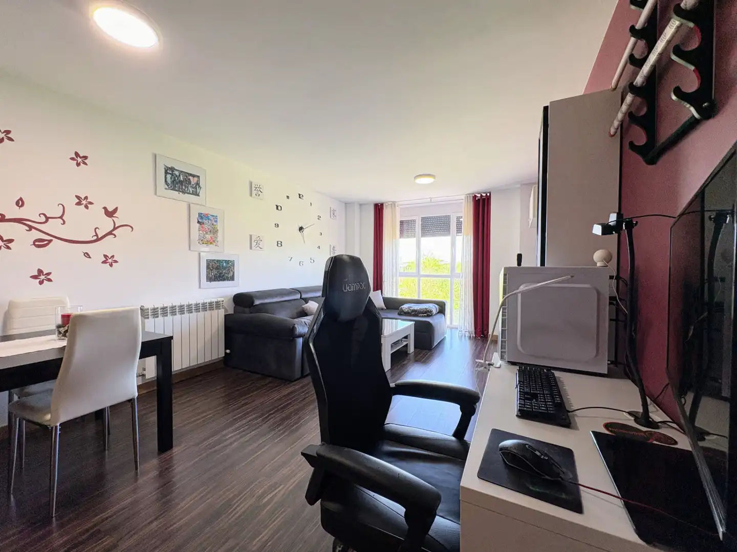Living room of Flat for sale in Cistérniga  with Heating, Private garden and Storage room
