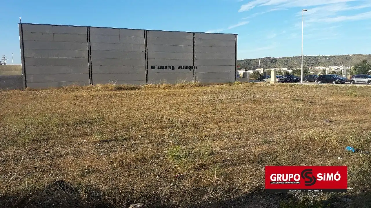 Fabrik Grundstücke zum Verkauf in Llombai