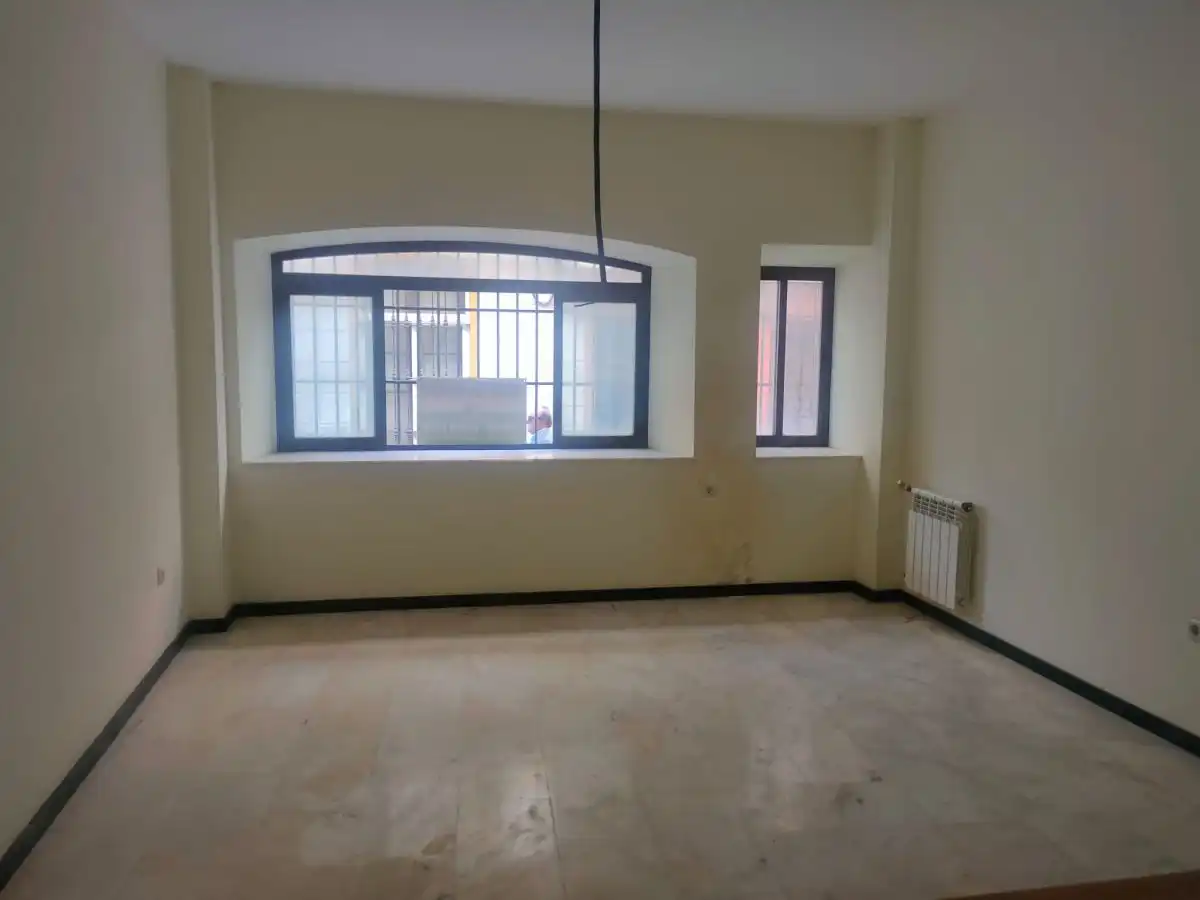 Piso con ascensor en venta en Casco Antiguo, imagen 2